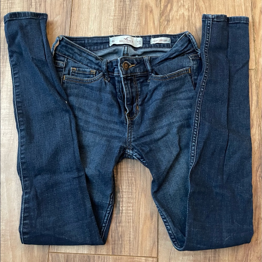 Hollister Super Skinny Jeans Low Rise